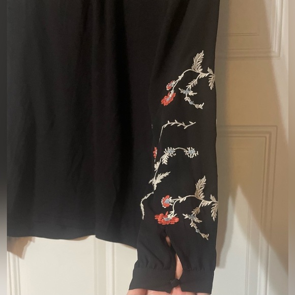 Loft Flowy Boho Embroidered Floral Long Sleeve Black Blouse Size Small Career - Picture 4 of 7